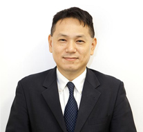 代表　山田　貴弘